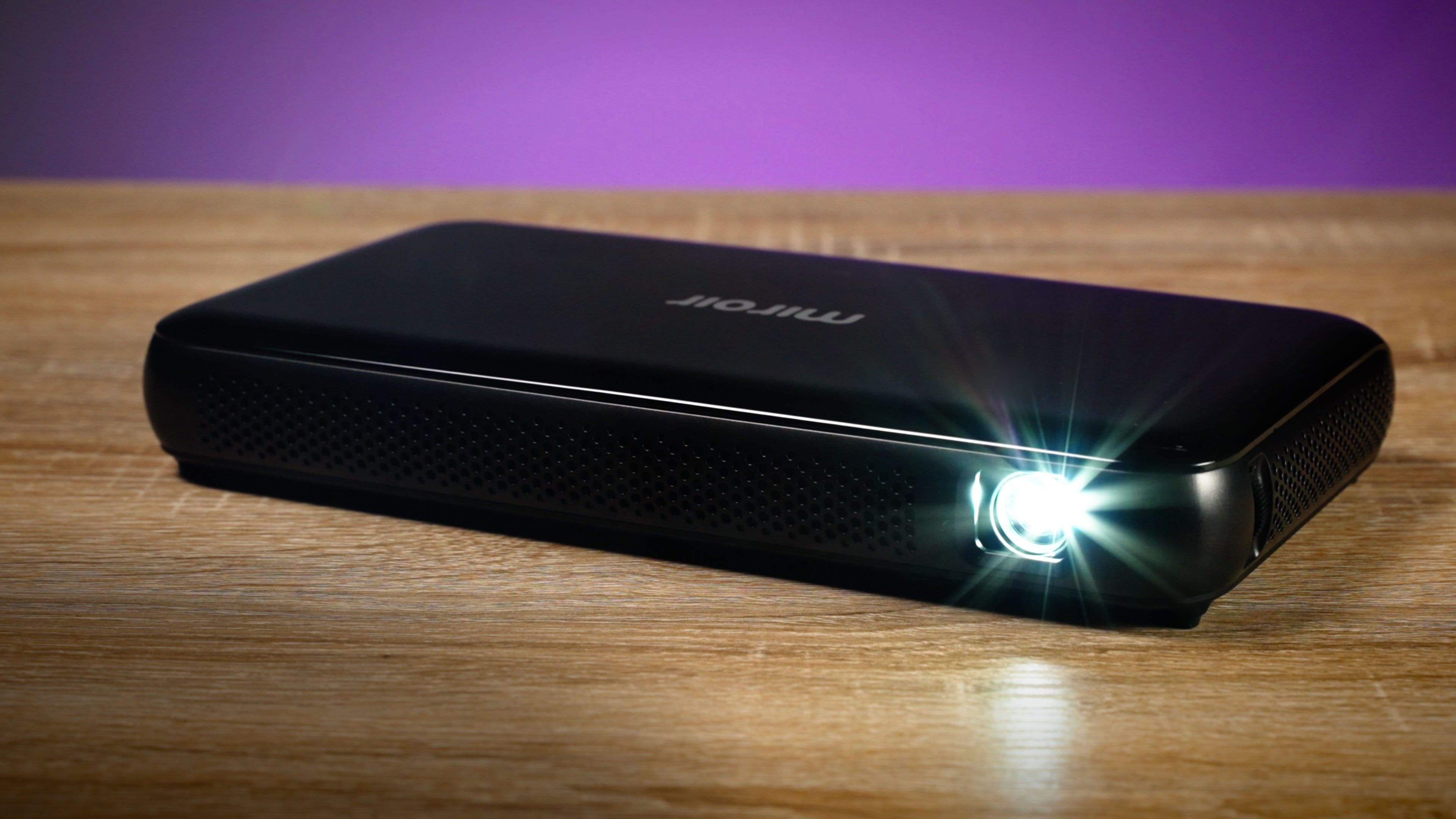 The Miroir M600 Full HD Pro 1080p projector is a compact and powerful device that offers stunning visuals and effortless connectivity.
